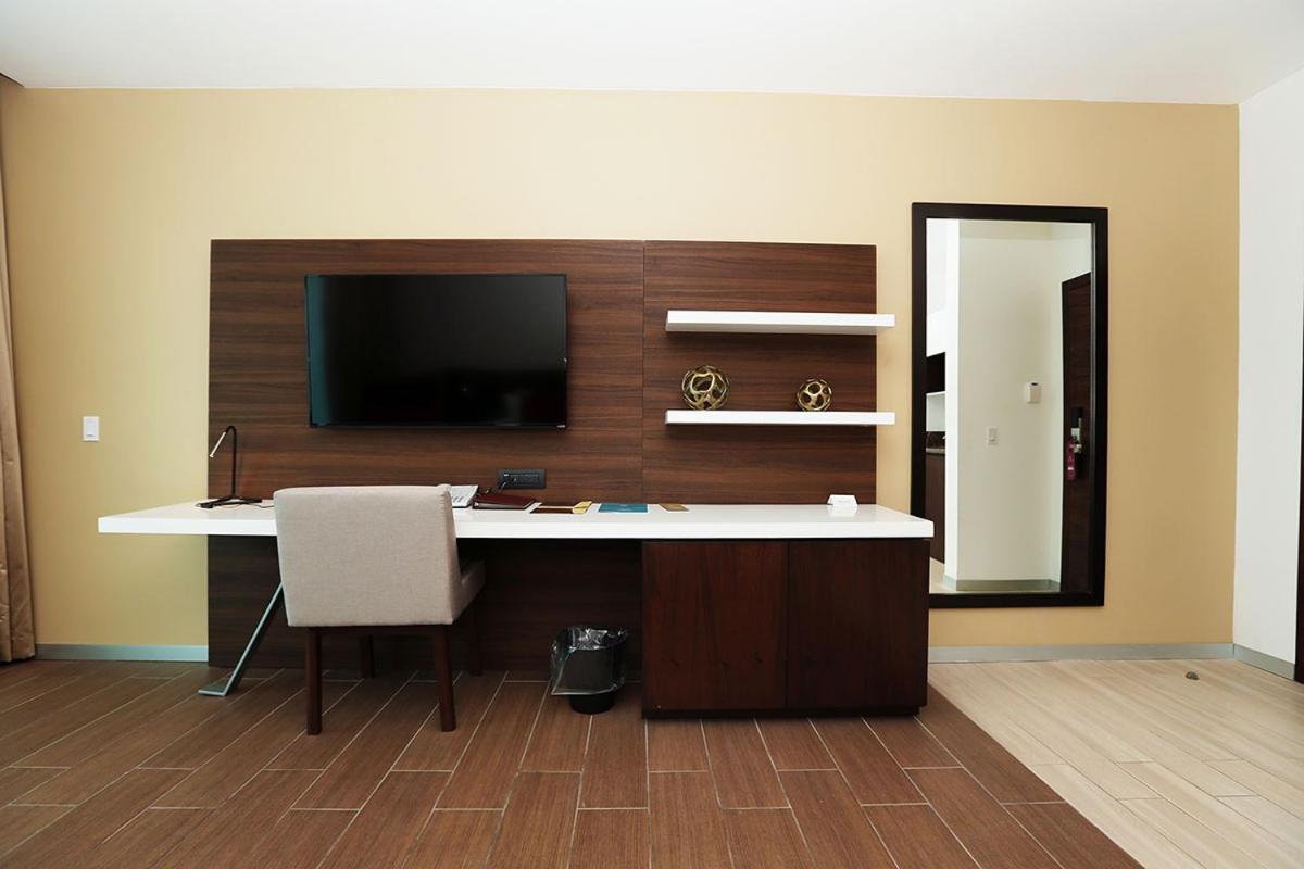 Hotel Marea Vista エンセナダ エクステリア 写真